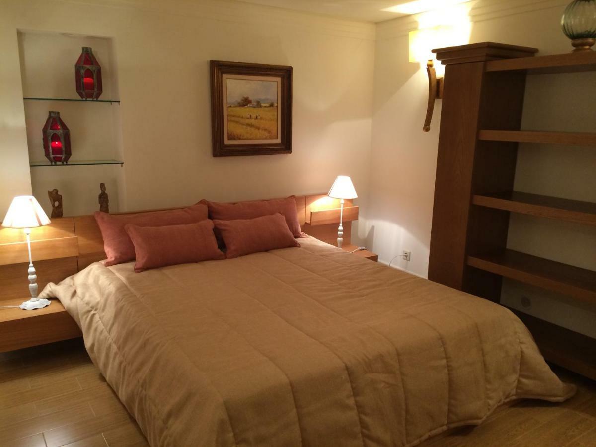 Apartamento Com Piscina Cruz Quebrada Kültér fotó