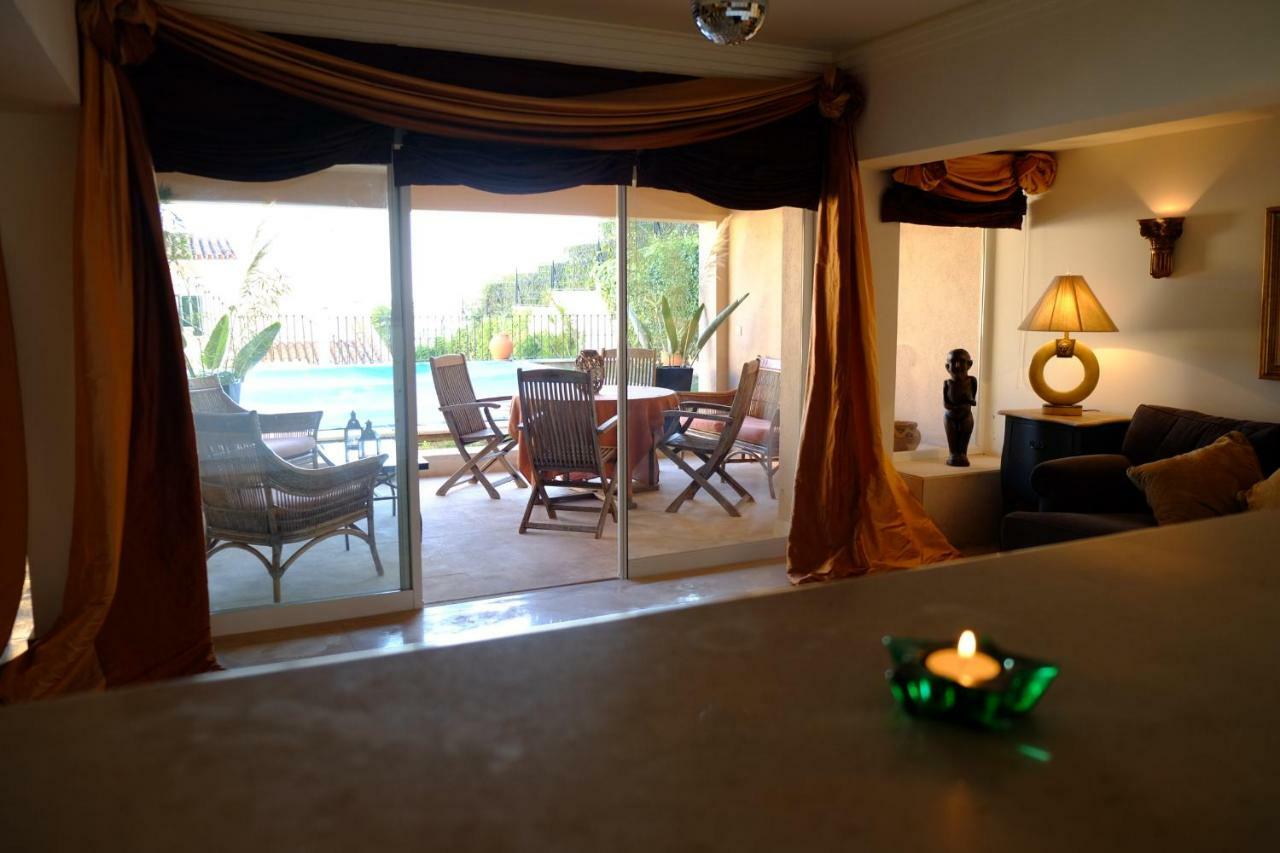 Apartamento Com Piscina Cruz Quebrada Kültér fotó